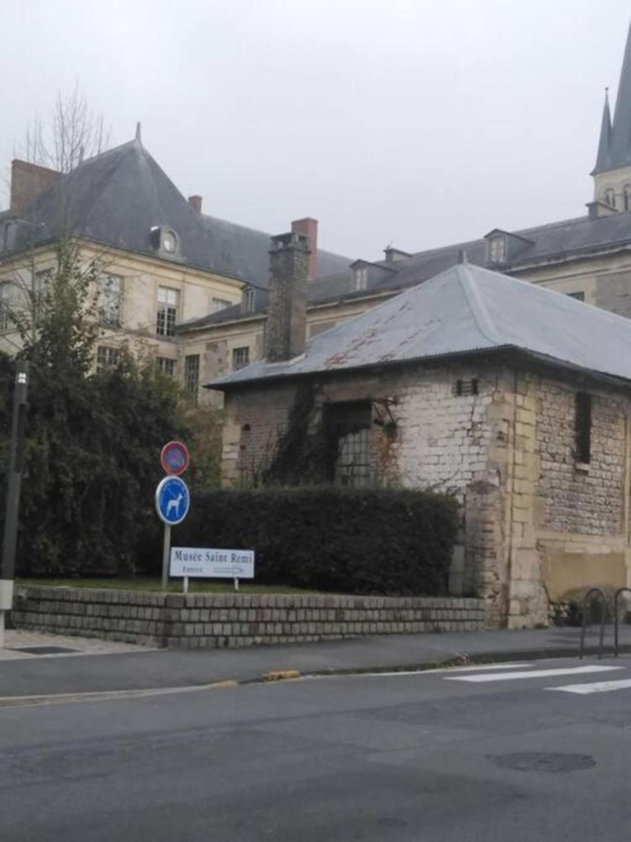 Reims Centre-Ville - 2 Chambres - 6 Personnes Au 1 Er Etage Exterior foto